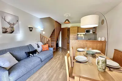 Image de À 50m des pistes de ski, 4ème étage, piscine, balcon, télévision, casier à ski, 60m², Vars