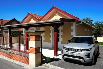 Image de Villa 4 étoiles plein centre avec parking à 2 pas de la plage et des commerces.