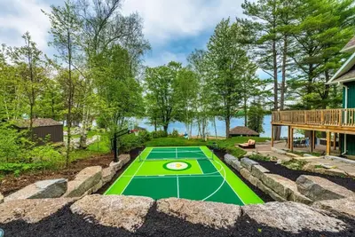 Image de Lux Bord du lac: 18 couchages+Pickleball+Jacuzzi+Sauna+Salle de sport+Arcade