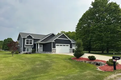 Image de Brand new house across from Crystal Mountain Resort. Great for family gatherings