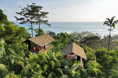 Image de Sola Vista - Treehouse Casa Ola with 360°-Ocean & Jungle View!