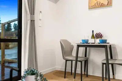 Image de New stylish 1bedroom premium studio/UnitC