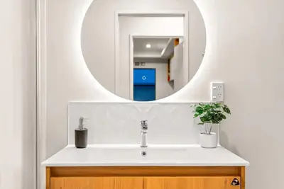 Image de New stylish 2bedroom studio/Unit4