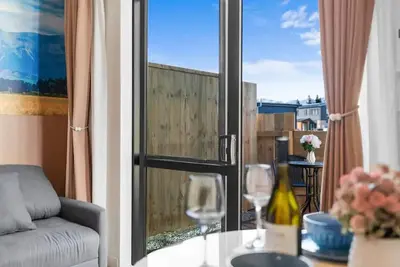 Image de New warm 1 bedroom studio unit 3