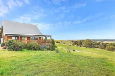 Image de 17 Nash Court - Immerse Yourself in Nature