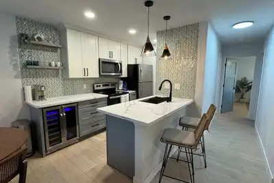 Image de Boho Island Paradise - Remodeled 2br/2ba