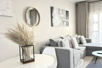 Image de Humble Demeure - 93 Sur Neuf - Midrand