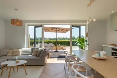 Image de Maison de vacances à la campagne avec jardin
