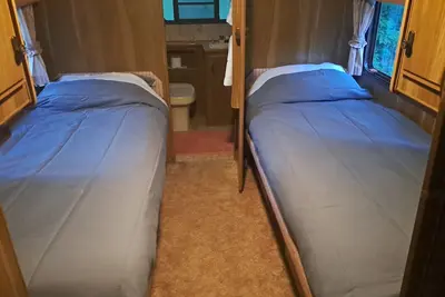 Image de Cozy 4-bed camper with Ac and WiFi in fabulous Cloquet Lake access near⛳️