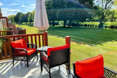 Image de Luxury Riverside Lodge in Stratford Upon Avon