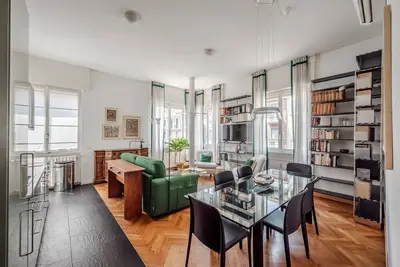 Image de Ceradini Apartment with Balcony R&R