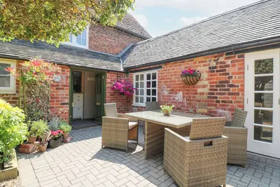 The Creamery, family friendly, luxury holiday cottage in Alrewas