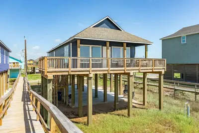 Image de Iris - Beachfront - Pet & Family Friendly