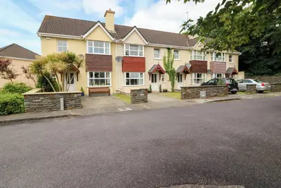 Image de 23 Cois Caol, pet friendly, with a garden in Skibbereen, County Cork