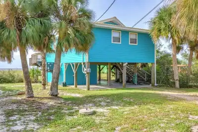 Image de Perfect Beachfront Getaway at Alligator Point!