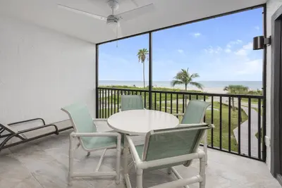Image de All New! Gulf Front! High End! Pelicans Roost 204 on Sanibel Island
