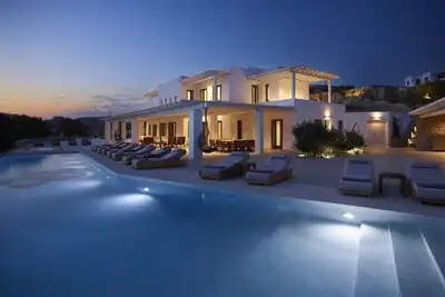 Image de Luxury Seafront Villa with Infinity Pool Mykonos