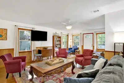 Image de The Druids Den~Family~Books~Beaches