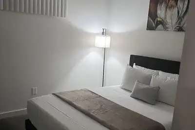 Image de Apartment in West Midtown\n\n