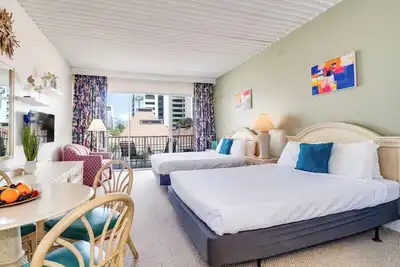 Image de Comfortable Studio Suite with Full Kitchen!