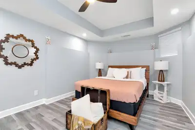 Image de Modern, cozy two-bedroom apartment  with all amenities with Tv and Wifi