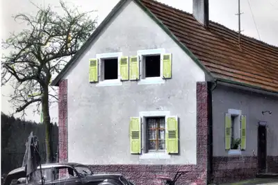Image de Altes Renoviertes Bauernhaus im Elsass Nähe Grenze im Wineckerthal