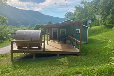 Image de Riverview Retreat - house with sauna in the New River Gorge National Park!
