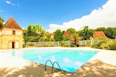 Image de Caporizon-Sarlat Carsac-Aillac Maison Bord de Dordogne-Piscine-Clim-Calme
