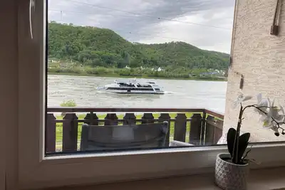 Image de Fantastic vacation apartment directly on the Rhine - comfort & view of the Rhine near the Loreley