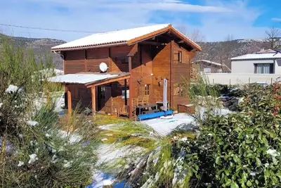 Image de Charmant chalet au pied du Canigou avec piscine, idéal pour les familles