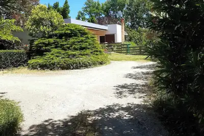 T2 au calme bien desservi Proche d'Avignon, du parc aquatique de Monteux