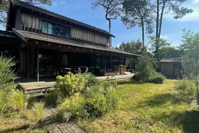 Image de Grande Escoure Chalet 165m2 a 60m du lac