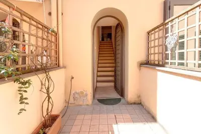 Image de La Rosa Apartment A 10-minute walk from Santa Maria Novella Station
