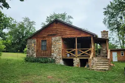Image de Downtown Cypress & Rock Cabin