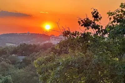 Image de Westlake 4bd Home with Stunning Hill Country Views