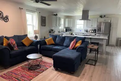 Image de Upstairs 2 bedroom private apartment in New Iberia Great location!