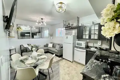 Image de Luxury Suite-Unique Quotes Space