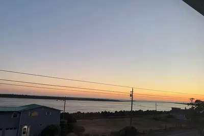 Image de Cozy 3-bedroom house in amazing Rockaway Beach with WiFi