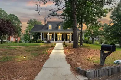 Image de Farmhouse Retreat-Event Venue