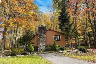 Image de Cozy 2-bedroom cabin with WiFi, Ac in wonderful Terra Alta