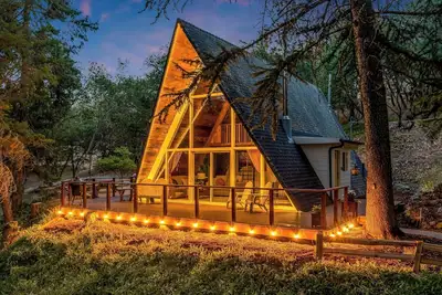 Image de The Epic A - Hot Tub and Views on an Acre