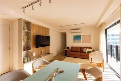 Image de Modern Apartment In Leblon\nNew 2 suites near beach, lagoon and best dining spots
