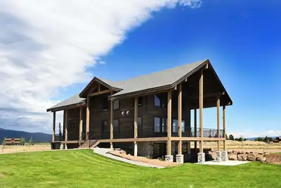 Image de Newly Built Luxury Cabin, Sleeps 14