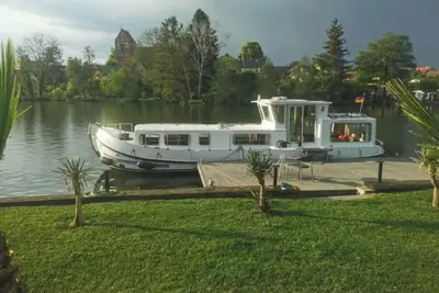 Image de Yachtcharter in Mecklenburgische Seenplatte·locaboat Pénichette 1107w