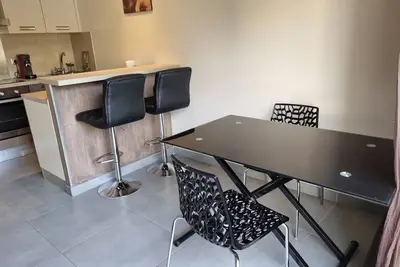 Image de Studio climatisée dans résidence à 5 minutes du centre et des plages à pieds