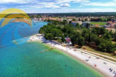 Image de Appartement de vacances avec air conditionné et terrasse à Fazana