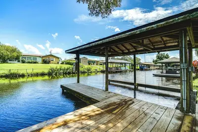 Image de Canal-Front Lake Placid Home w/ Boat Dock & Lift!