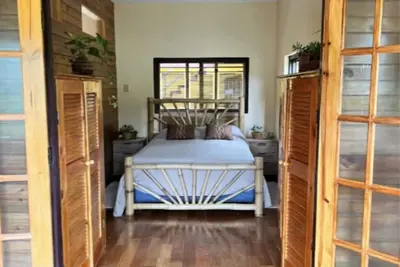 Image de Skyline Levels One Upstairs Bedroom Cottage