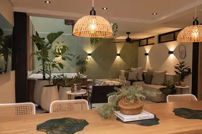 Image de Luxury 4-bedroom house in Heart of Poblado with Hot Tub and Staff