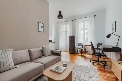 Image de Clean Neukölln 1br w/ Balcony & Washer, by Blueground